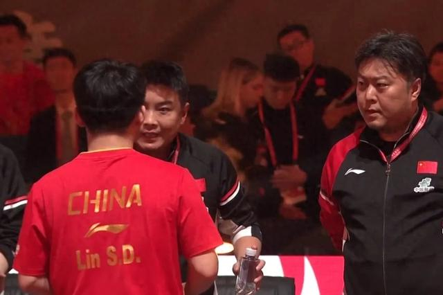 开云-张本美和欲哭无泪,面对王曼昱真的毫无办法,之前曾被打哭多次