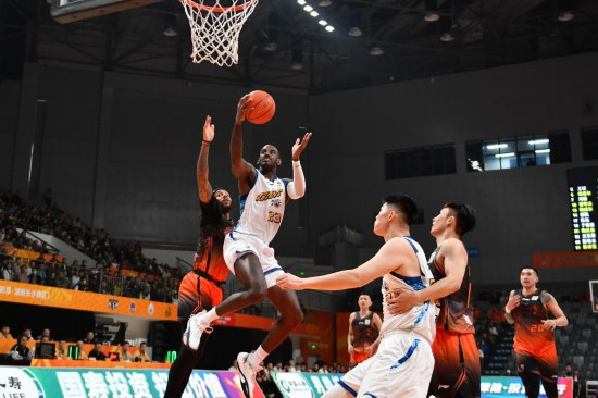 开云下载-CBA俱乐部杯：长沙不敌深圳 广厦获三连胜
